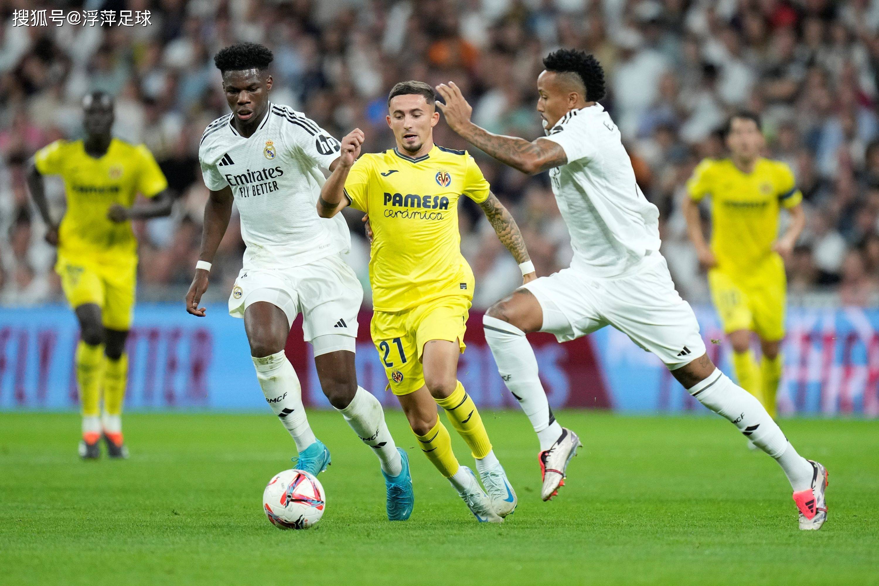 欧宝娱乐平台-太狠了！上海申花围绕欧篮联遗憾出局国际比赛日比利亚雷亚尔备战意大利杯，转会期莱比锡备战荷甲 