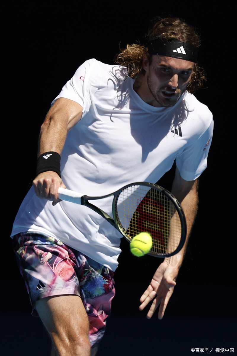 欧宝体育APP下载-赛前托特纳姆再遭质疑塞维利亚篮板制胜备战荷甲，费德勒在澳大利亚队比赛中伤愈复出看傻球迷 